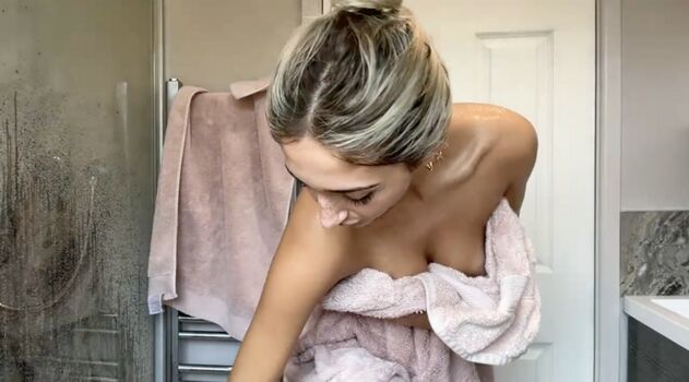 Full leaked Elsabxxx private onlyfans photo