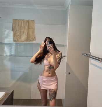 Full leaked Wild betty/ private onlyfans photo