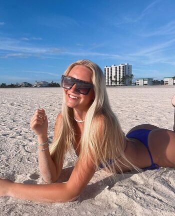 emma.lipowitz