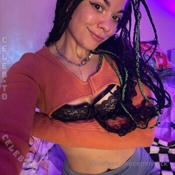 Full leaked Emmirock private onlyfans photo