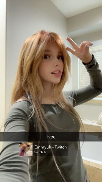 Full leaked Emmyuh private onlyfans photo