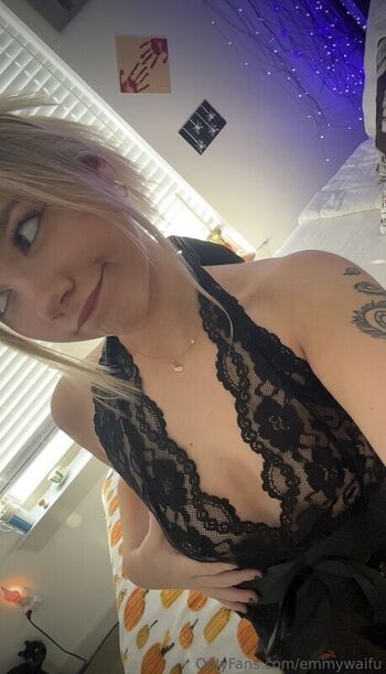 Full leaked Emmywaifu private onlyfans photo
