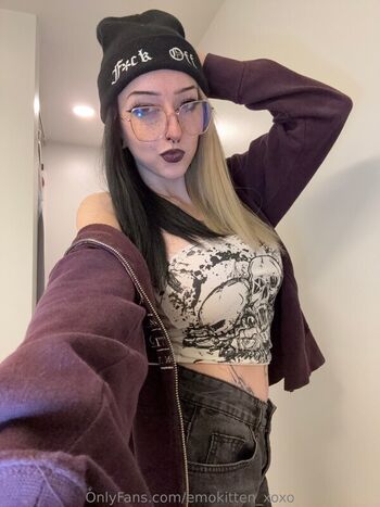 Full leaked Emokitten xoxo private onlyfans photo