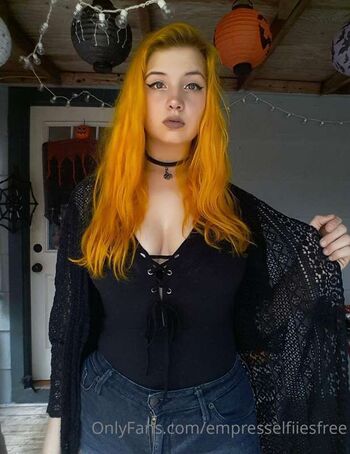 Full leaked Empresselfiie private onlyfans photo