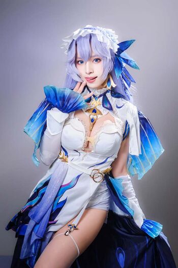 Eri Mayu