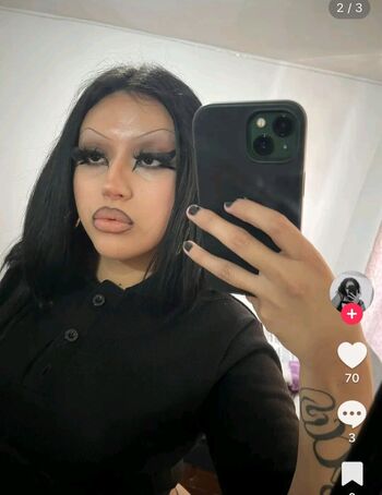 Full leaked Esadecka private onlyfans photo