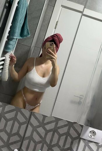 Esracicekk0
