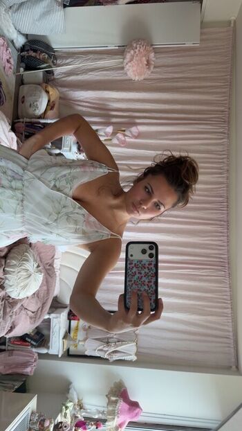 Ester Dobrik