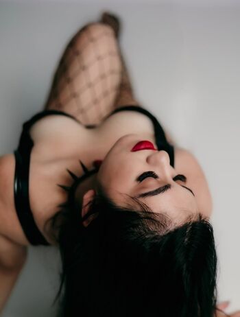 eugenia_m218