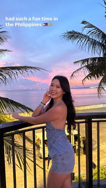 Full leaked Extraemily private onlyfans photo