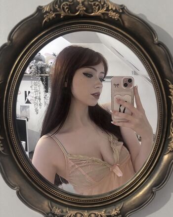Full leaked Fairygee private onlyfans photo