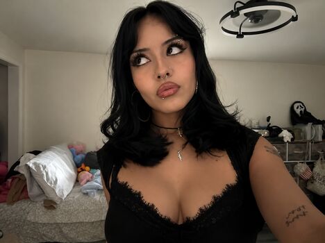 Full leaked Fairykarime private onlyfans photo