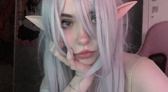 Full leaked Fallingunicorn private onlyfans photo