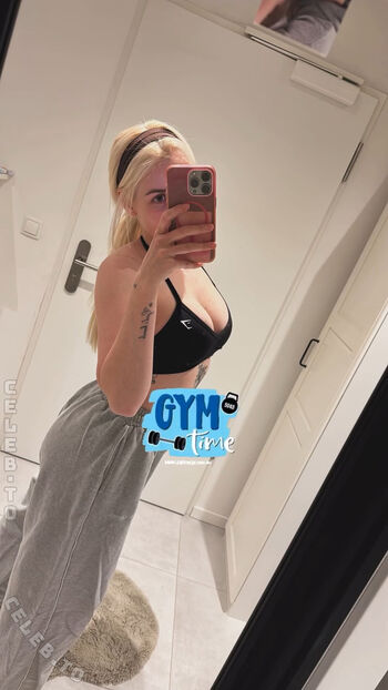 Full leaked Feliz r nicole private onlyfans photo