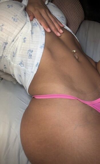 Full leaked Buuur/ private onlyfans photo