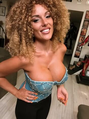 Full leaked Fiona furioza private onlyfans photo