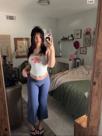 Full leaked Fishtanklive private onlyfans photo