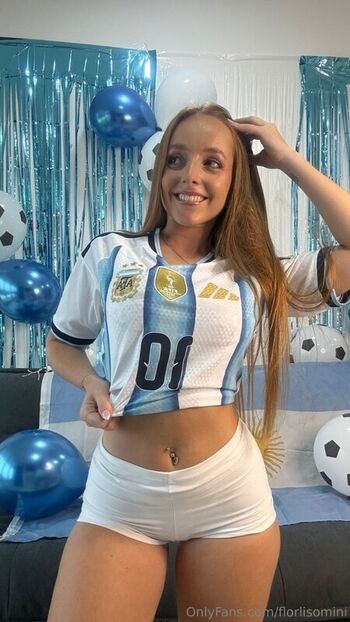 Full leaked Flor lisomini private onlyfans photo