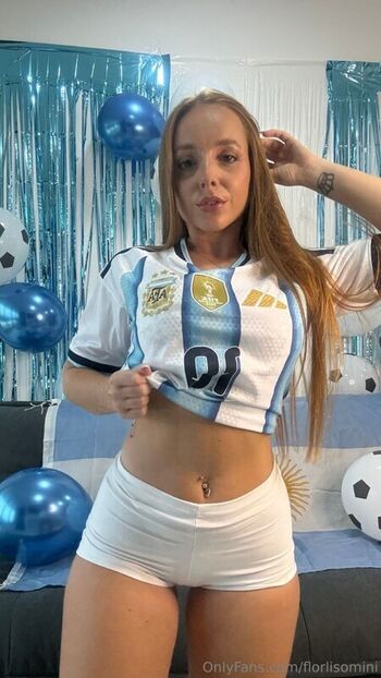 Full leaked Flor lisomini private onlyfans photo