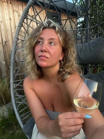 Full leaked Florence clara private onlyfans photo