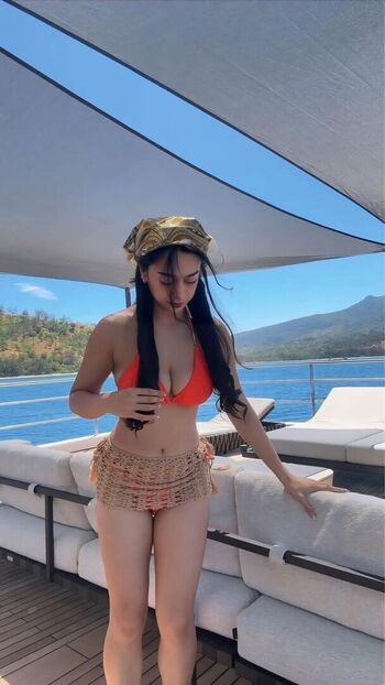 Full leaked Francine macapagal private onlyfans photo