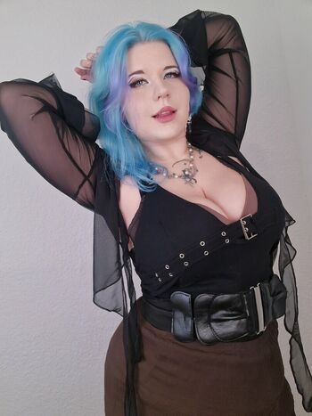 fyly_cosplays