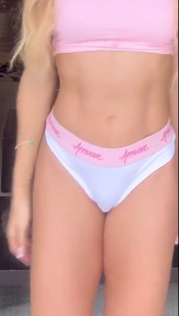 Gabi Martins