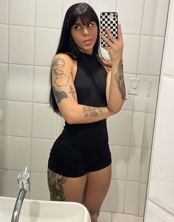 Full leaked Gabnattalie private onlyfans photo
