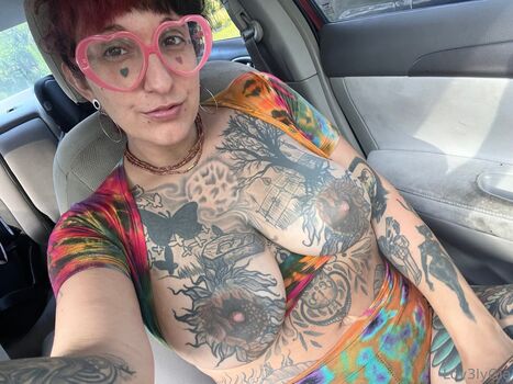 Gia Lovely