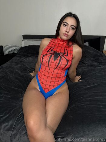 Giannagreyx