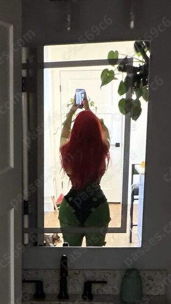 Full leaked Gonkgonk private onlyfans photo