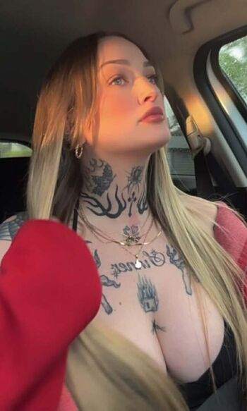 Goth Queen