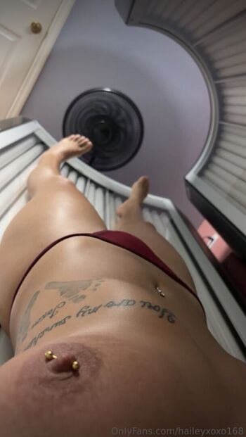 Full leaked Haileyxoxo private onlyfans photo