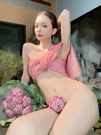 Full leaked Hakune cos private onlyfans photo