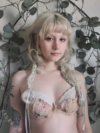 Hazel Hellebore