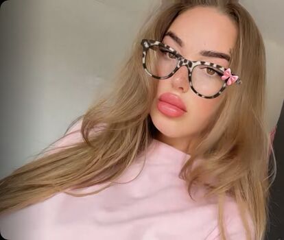 Helenaeliart
