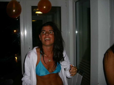 Full leaked Hen party thread private onlyfans photo