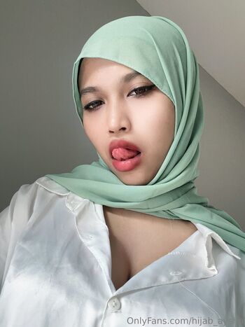 hijab_aysha