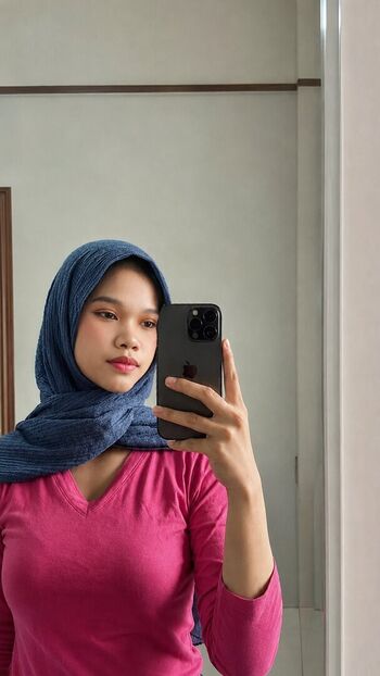 Full leaked Hijab soffia page private onlyfans photo
