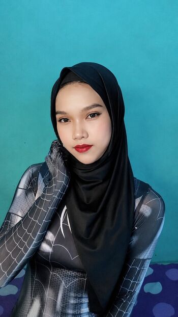 Full leaked Hijab soffia page private onlyfans photo
