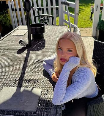 Full leaked Holly harrington private onlyfans photo