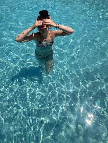 Holly Laing