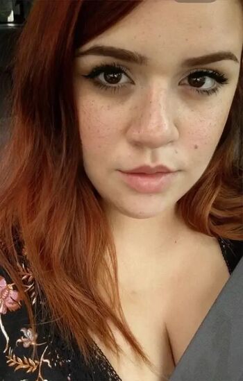 Full leaked Hollyharper private onlyfans photo