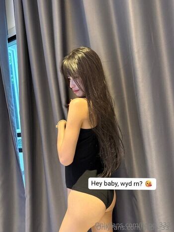 Full leaked Natalie roush / private onlyfans photo