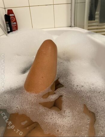 hot_craxy_29
