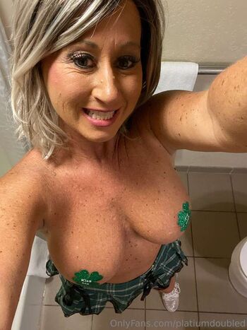 HotMom