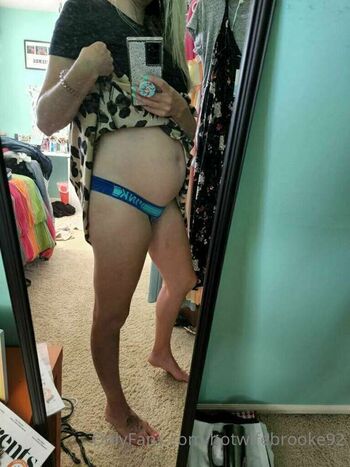 Hotwife Brooke