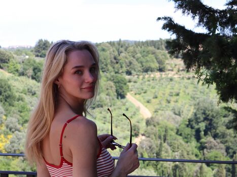 Hunter King