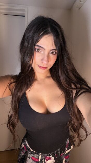 Full leaked Iaaras private onlyfans photo