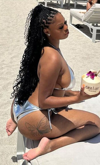 Full leaked Iamaunusti private onlyfans photo